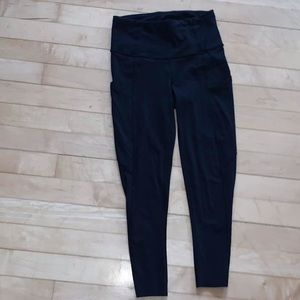 Lululemon cropped pants
